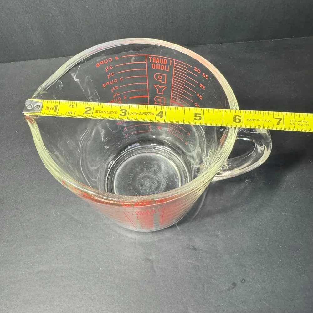 Vintage Pyrex #532 4 Cup 1 Quart Glass Measuring Cup Red Lettering Double Spout